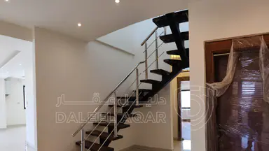 شقة - عمان - الرونق - 170000 دأ